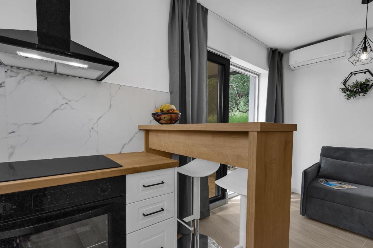 Apartments Lucky Brela Ngoại thất bức ảnh