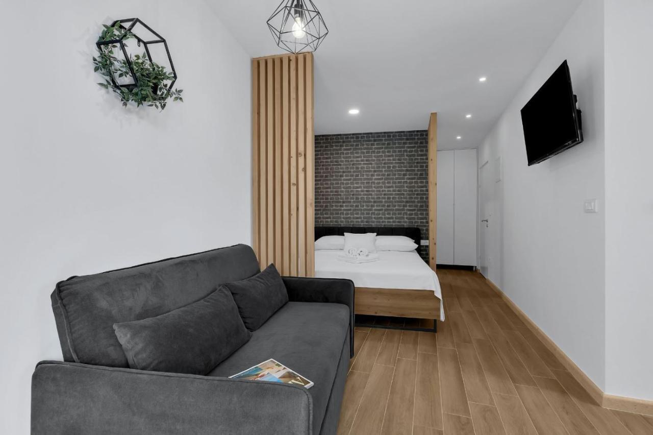 Apartments Lucky Brela Ngoại thất bức ảnh