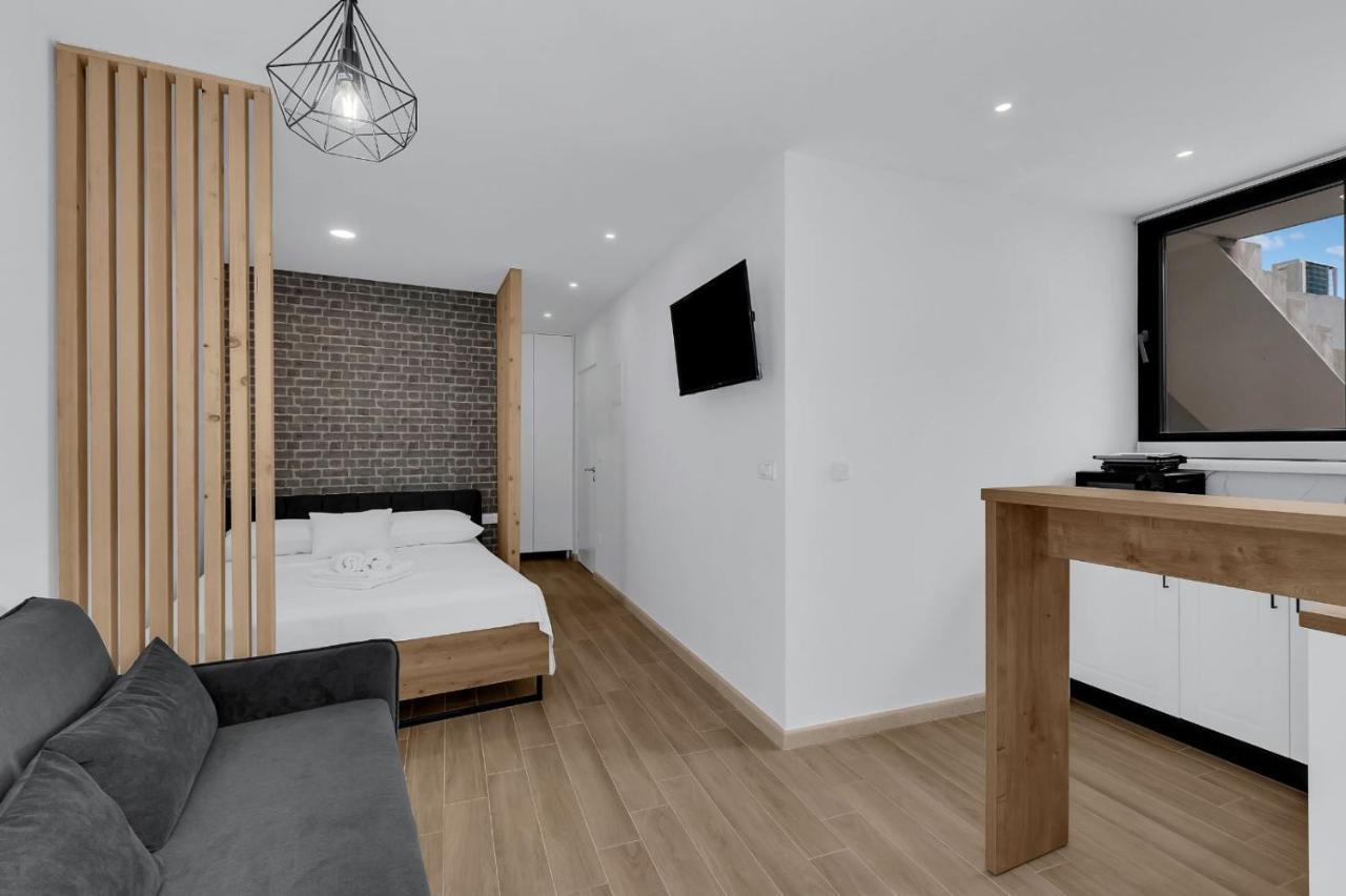 Apartments Lucky Brela Ngoại thất bức ảnh