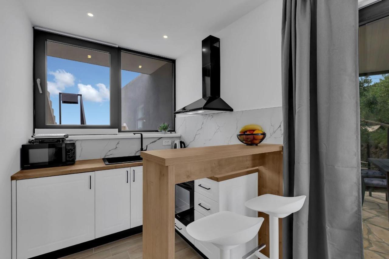 Apartments Lucky Brela Ngoại thất bức ảnh