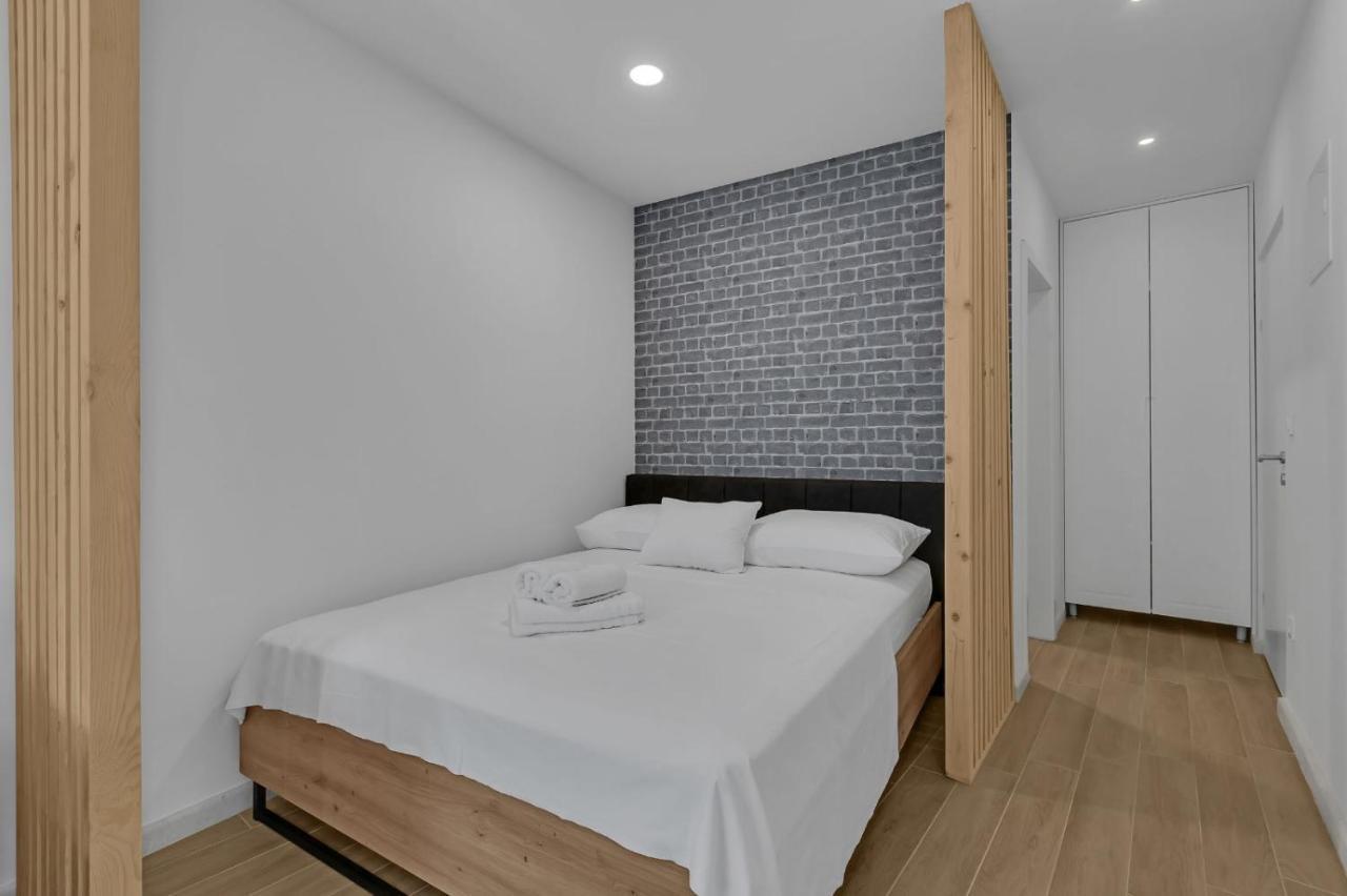 Apartments Lucky Brela Ngoại thất bức ảnh